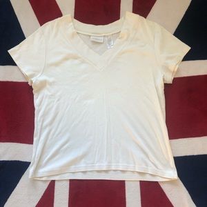 Woman’s Liz Claiborne Vneck Shirt: